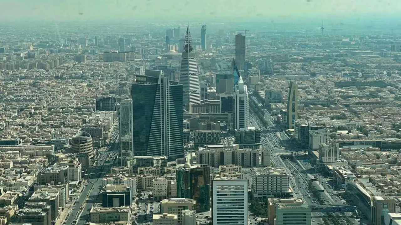 Riad 

Foto de Datingscout en Unsplash