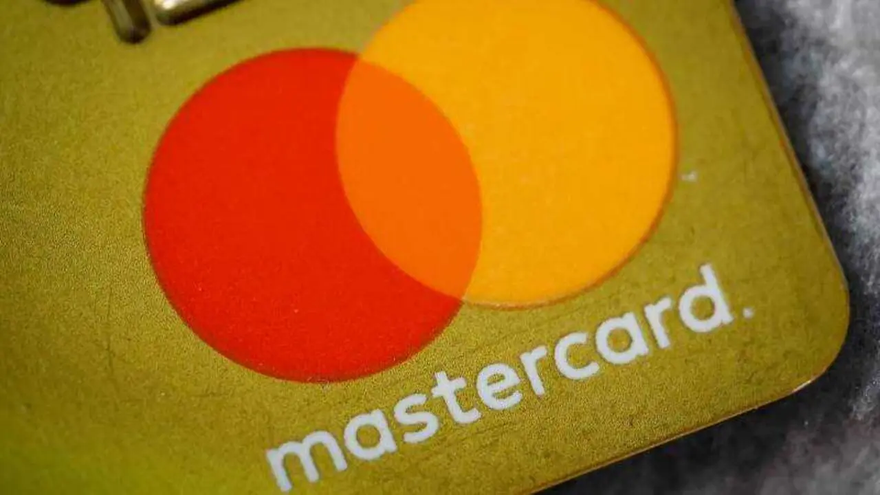 Mastercard, EPA/MARK R. CRISTINO