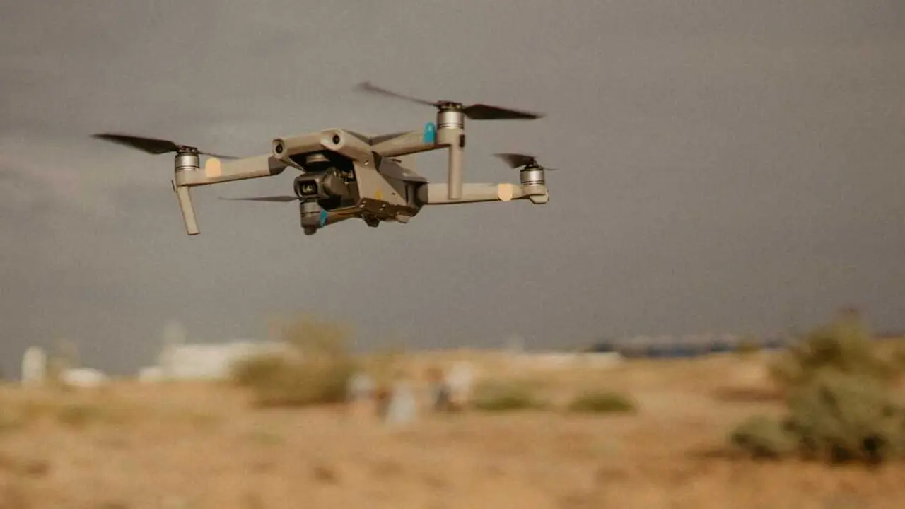 Drones 

Foto de David Alg&aacute;s Oroquieta en Unsplash