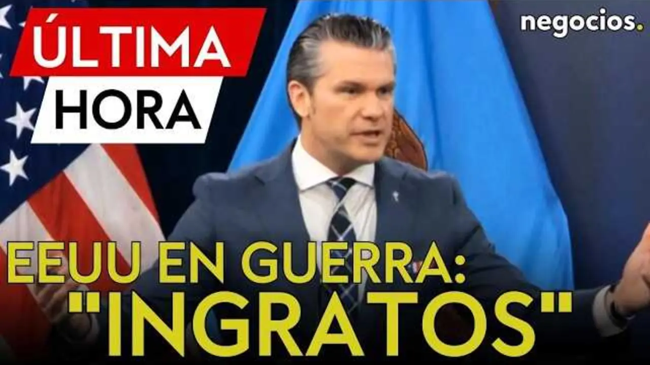 Pete Hegseth durante una conferencia de prensa con mapa geopol&iacute;tico de fondo<br>                        <br>                        <br>                        <br>                      