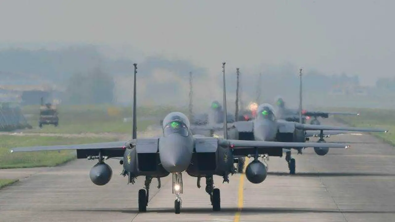 Avion de Arxis, EPA/YONHAP