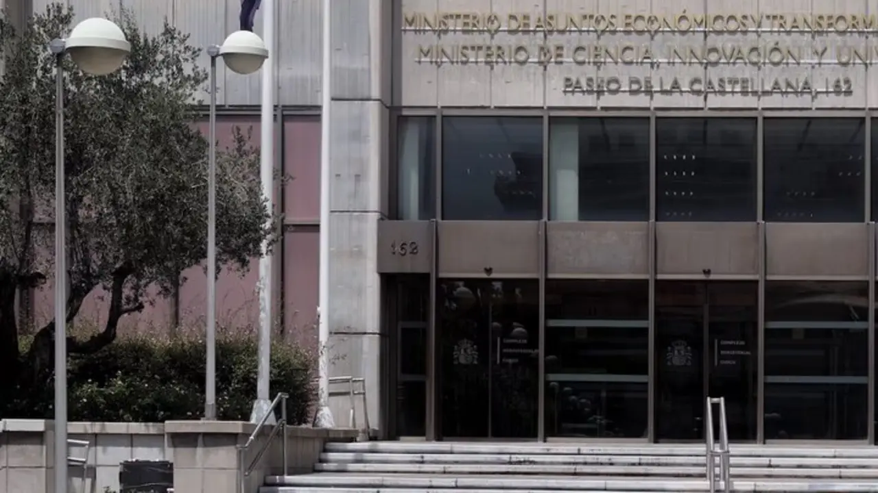 RT4MH6CRQDTX2FQEYWNXXYAJI4