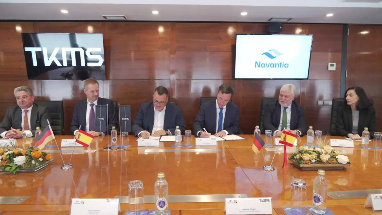 TKMS_and_Navantia_sign_834c1891f3