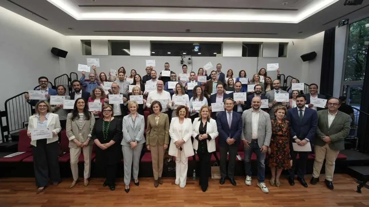 Seis semanas para reforzar el liderazgo local con m&aacute;s de 50 gestores