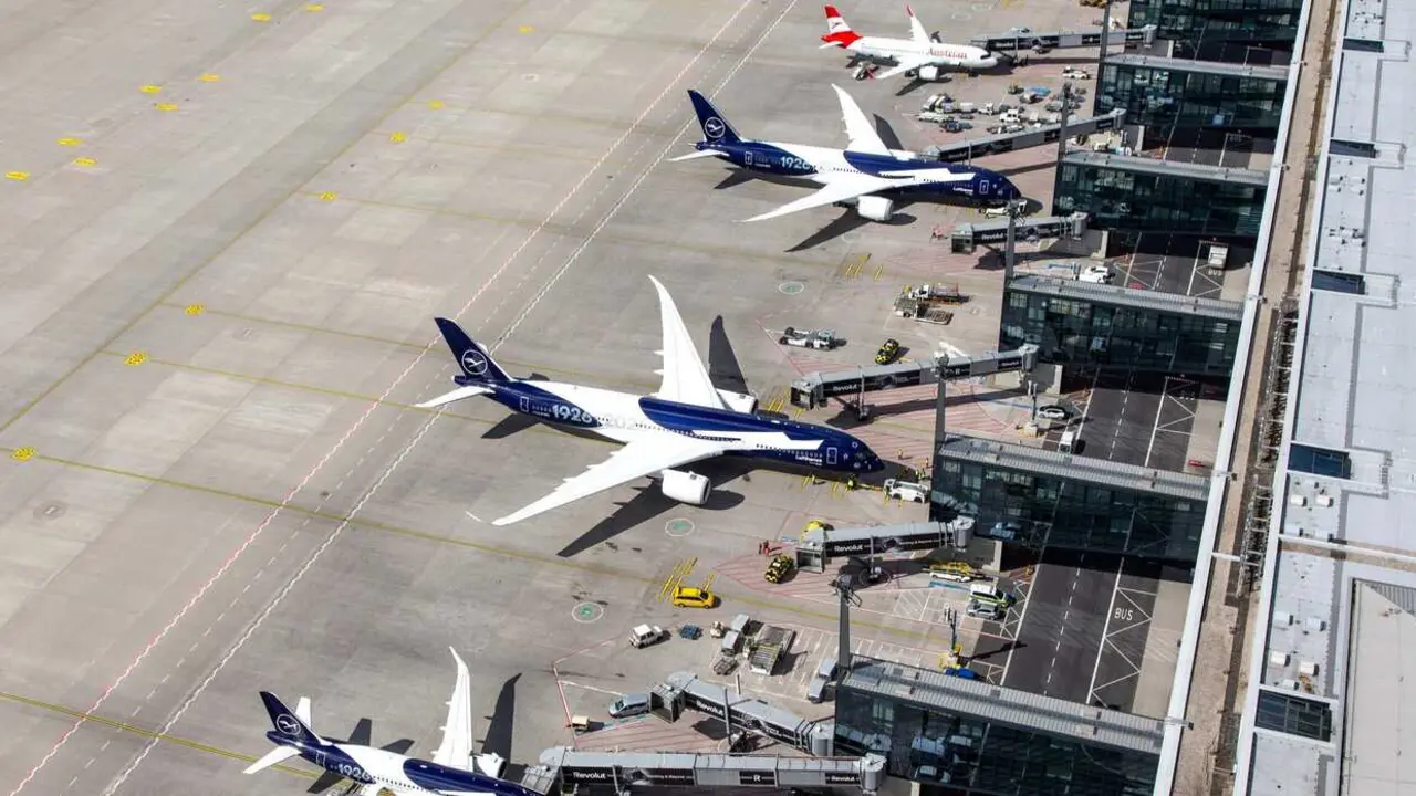 FG7A4988edit1jpg_gen-midres