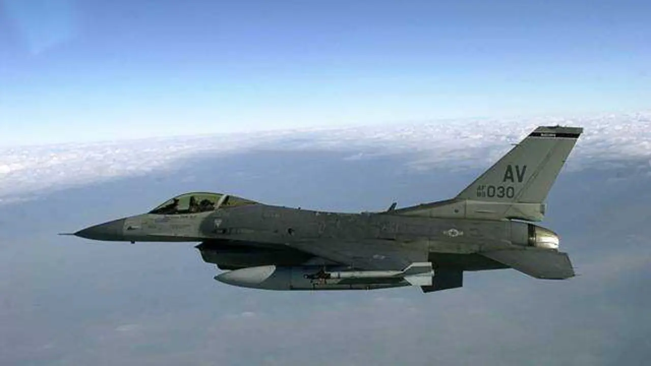 F-16
