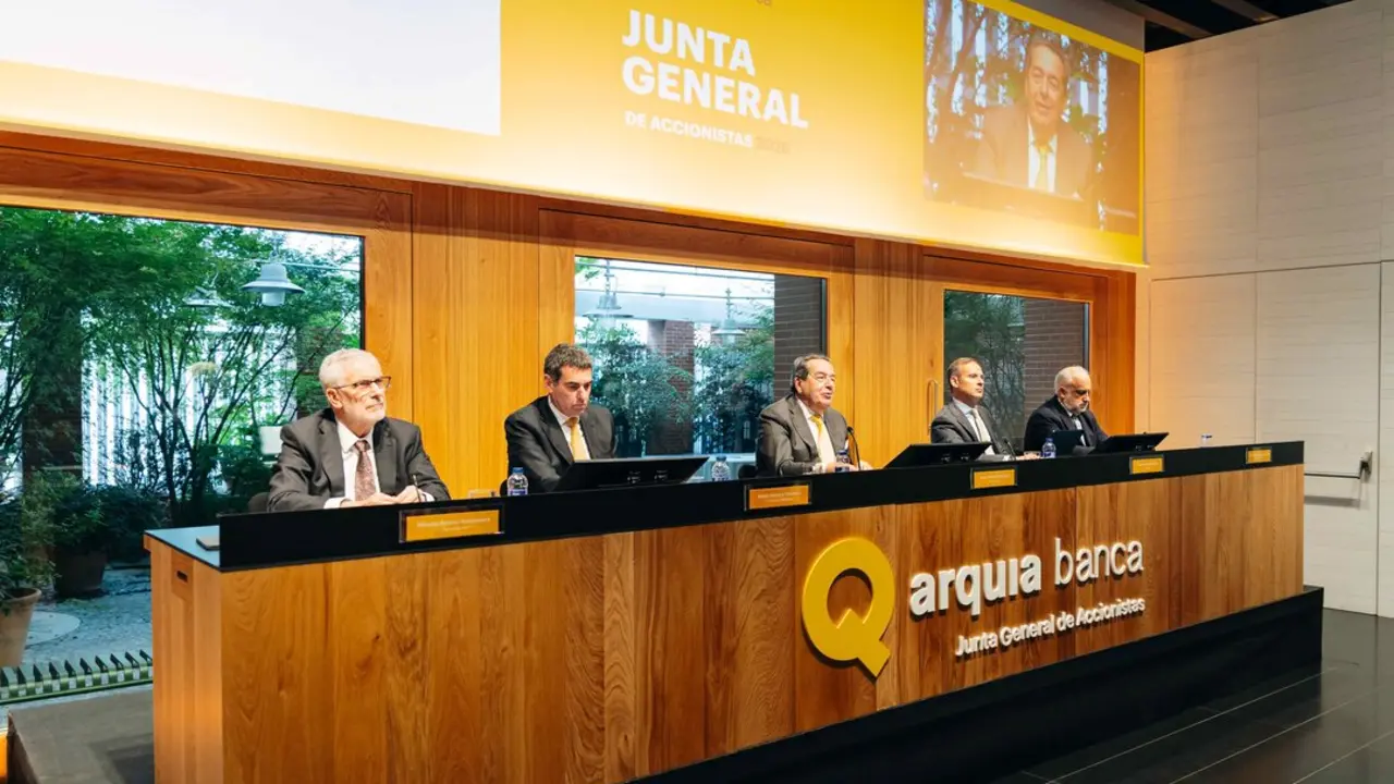 Foto Arquia Banca_Junta General