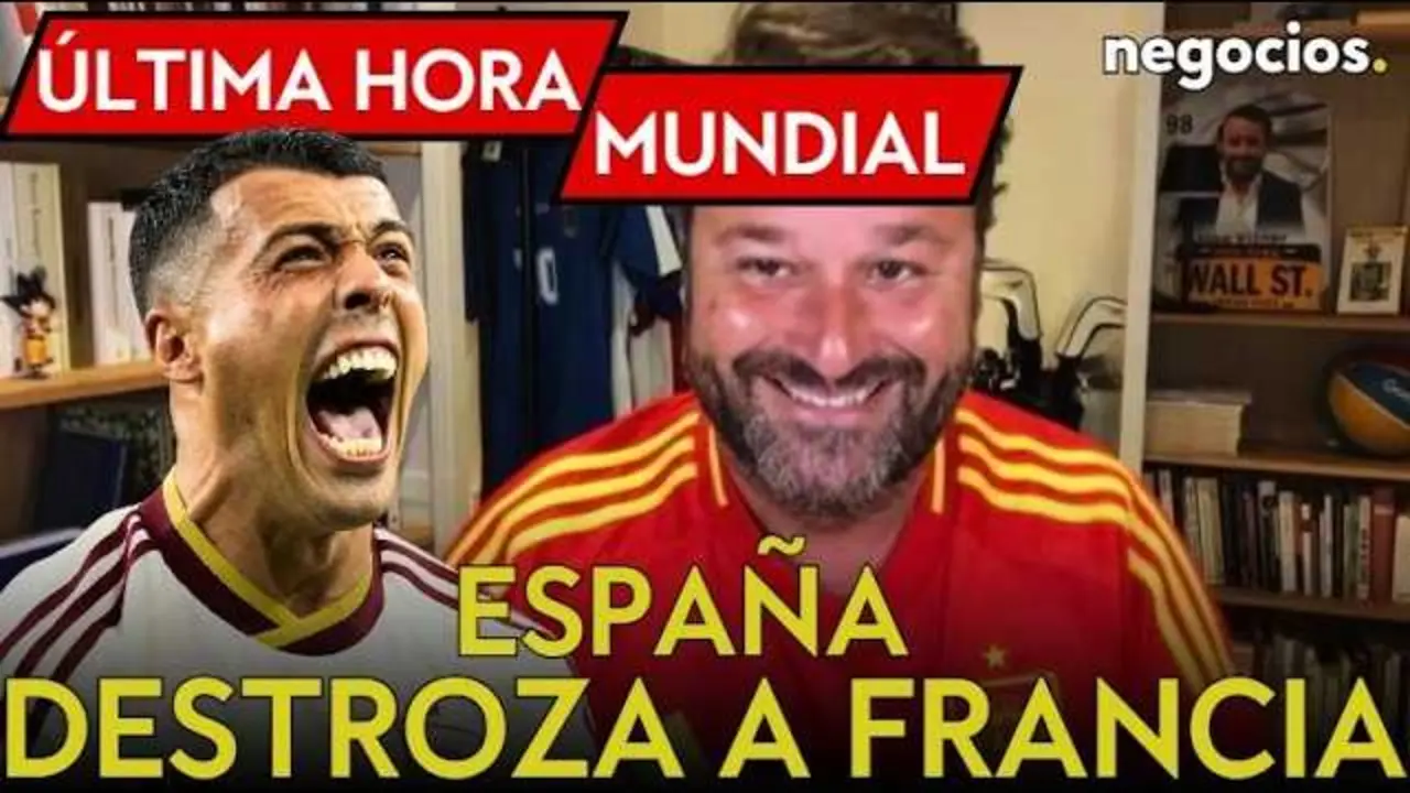 Captura del v&iacute;deo que muestra la &eacute;pica clasificaci&oacute;n de Espa&ntilde;a a la final del Mundial 2026 junto a la pol&eacute;mica imagen de &Uacute;rsula von der Leyen con un bal&oacute;n de f&uacute;tbol.<br>                        <br>                        <br>                        <br>                      