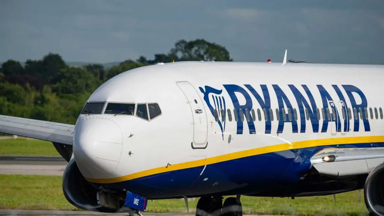 Ryanair

Foto de Gabor Koszegi en Unsplash