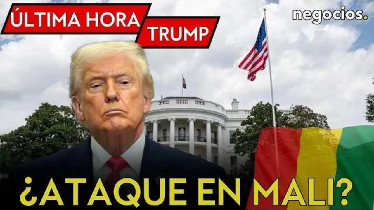 Trump durante conferencia de prensa con mapa geopol&iacute;tico de fondo, ilustrando las regiones de inter&eacute;s en &Aacute;frica Occidental y Medio Oriente.<br>                        <br>                        <br>                        <br>                      