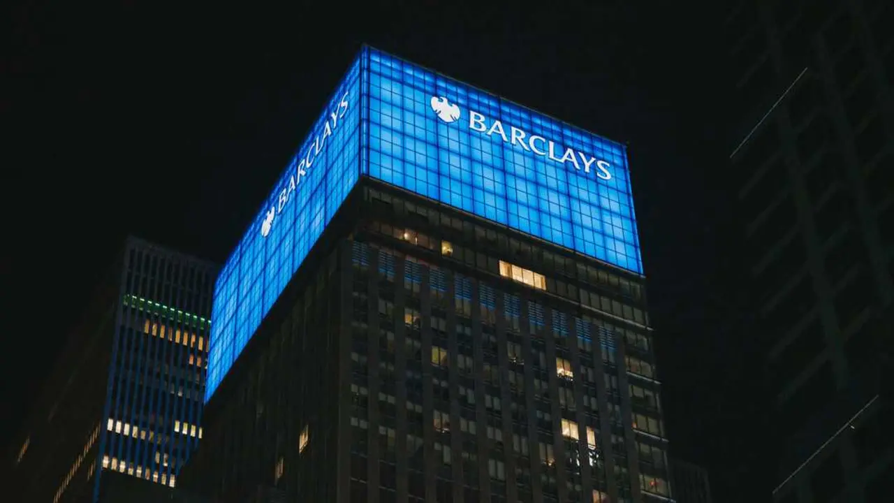 Barclays

Foto de Jose Marroquin en Unsplash