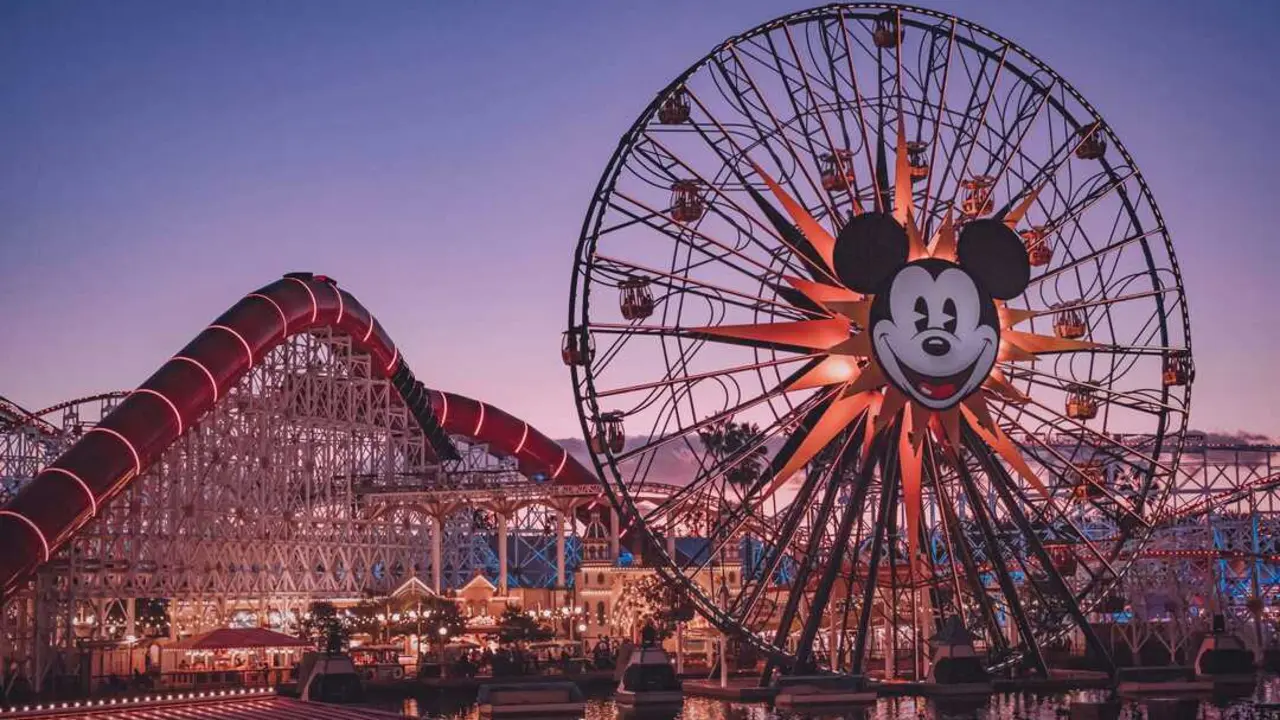 Disney

Foto de Clyde He en Unsplash