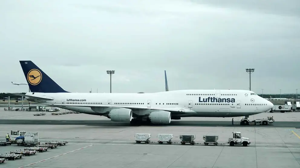 Lufthansa

Foto de Nick Herasimenka en Unsplash