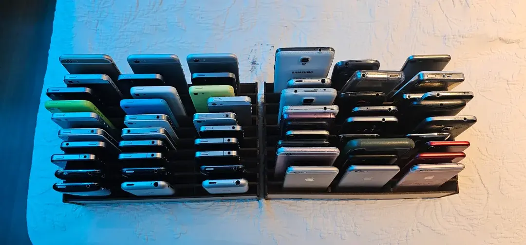 small-ish-collection-v0-5psjm887gg2g1