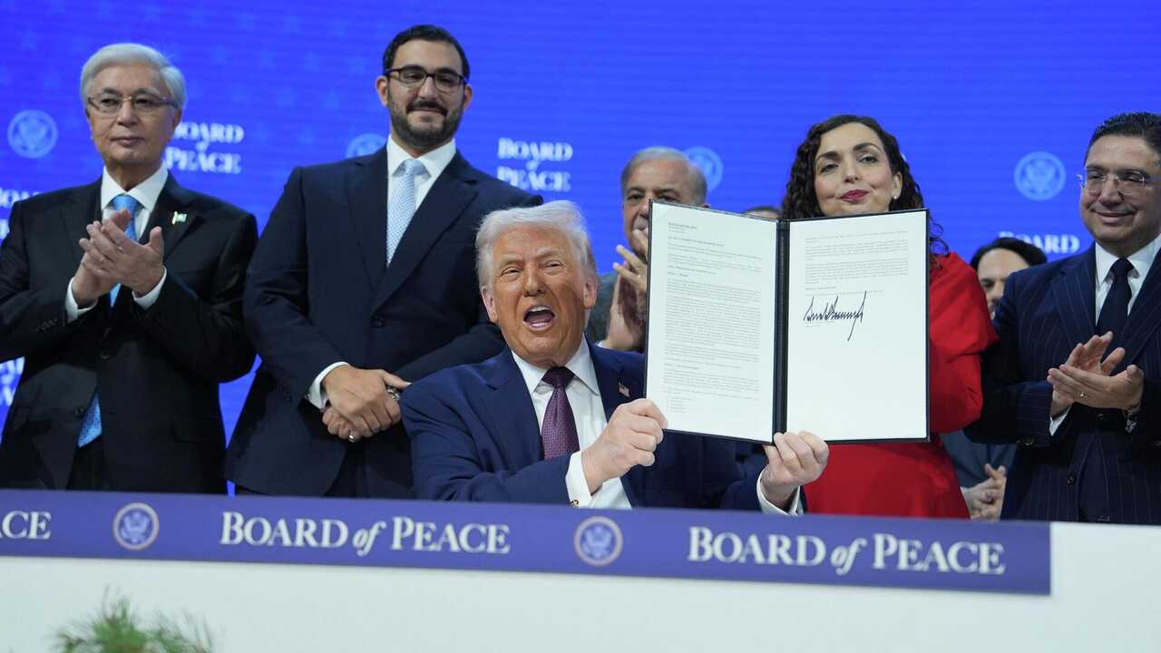 1170619575_0_160_3072_1888_1920x0_80_0_0_f2537b60174e33ca48f92ada4538e60a