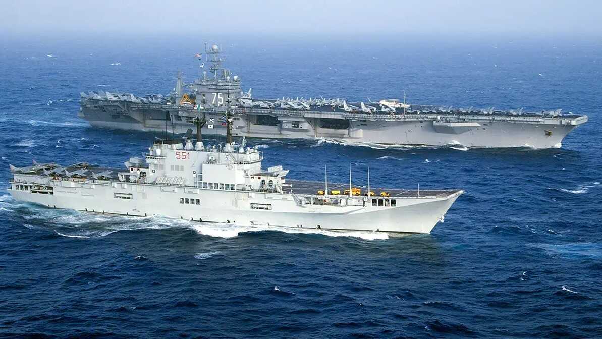 Trump también reiteró que una “gran armada” liderada por el portaviones USS Abraham Lincoln ​se dirige hacia la región con capacidad para actuar de inmediato si fuese necesario