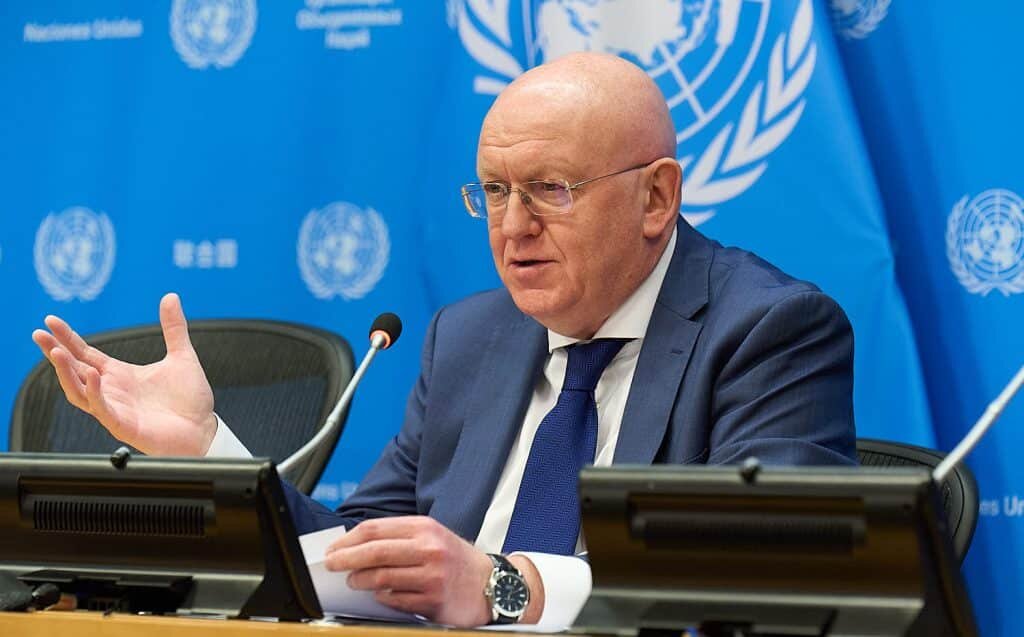 Nebenzya sostuvo que cualquier intento de aplicar una fórmula similar a Venezuela en la isla caribeña se toparía con obstáculos estructurales y políticos