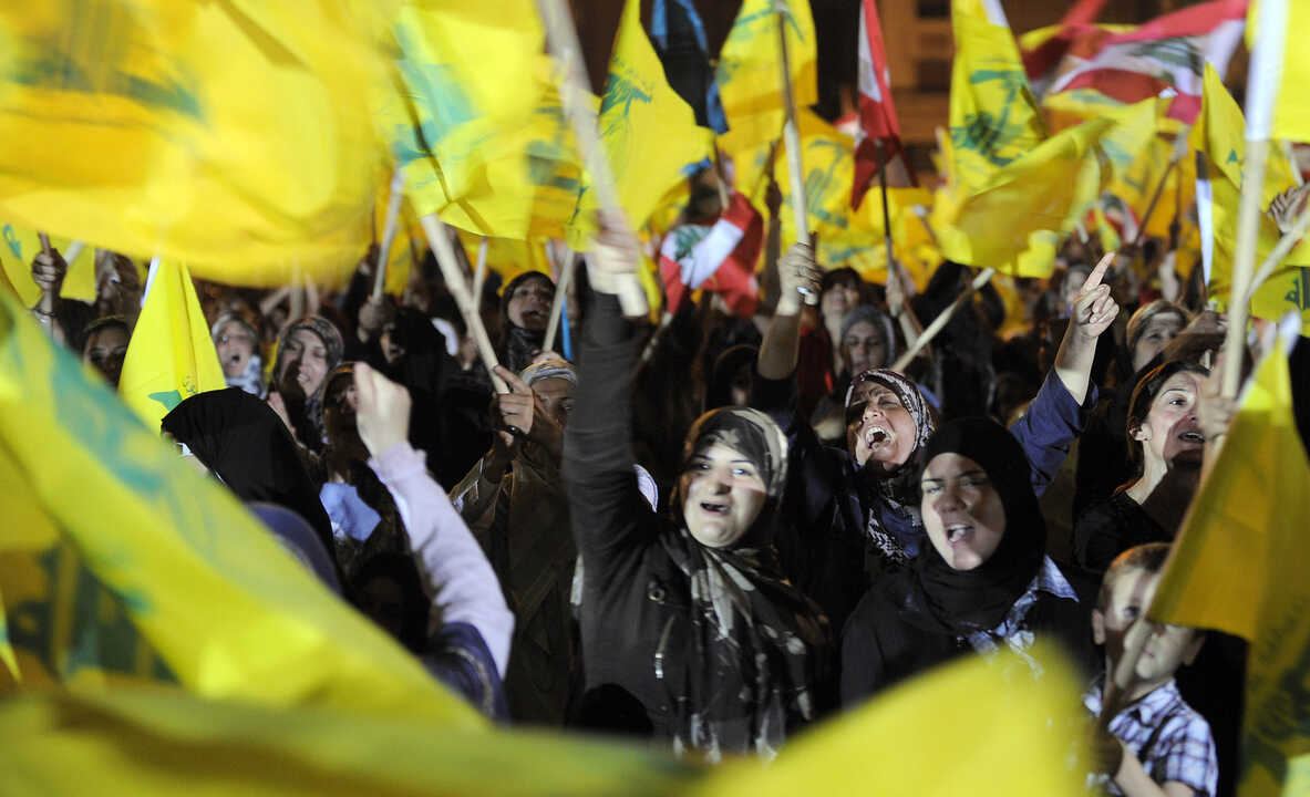 La ofensiva no se limitó a un solo objetivo, un ataque aéreo israelí en la zona de Ansariya acabó con la vida de otro operativo de Hezbolá