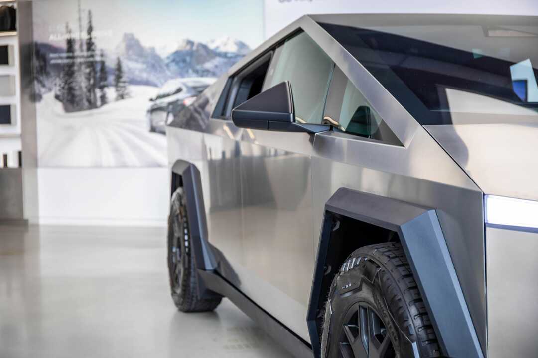 Tesla cc pexels-richard-harris-980304-31225374