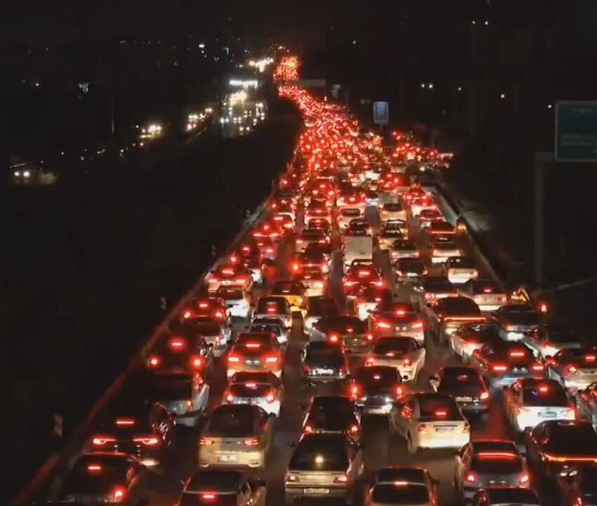 Estados Unidos ha recomendado abandonar Irán a través de los pasos fronterizos con Armenia y Turquía