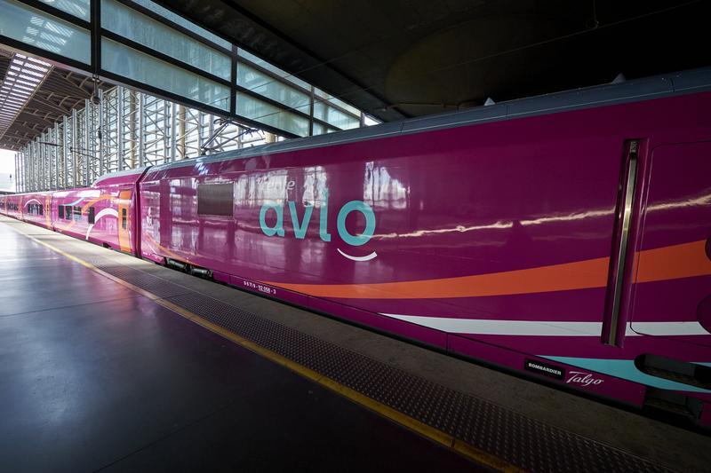 Renfe cumple su primera semana con el Avlo al 100 de ocupación y con